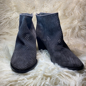 Steve Madden - perforated suede booties size 9.5 medium‎